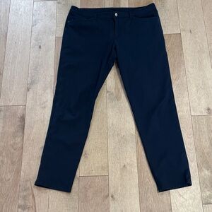 lululemon athletica Men's Navy Slim Straight Pants Flawless